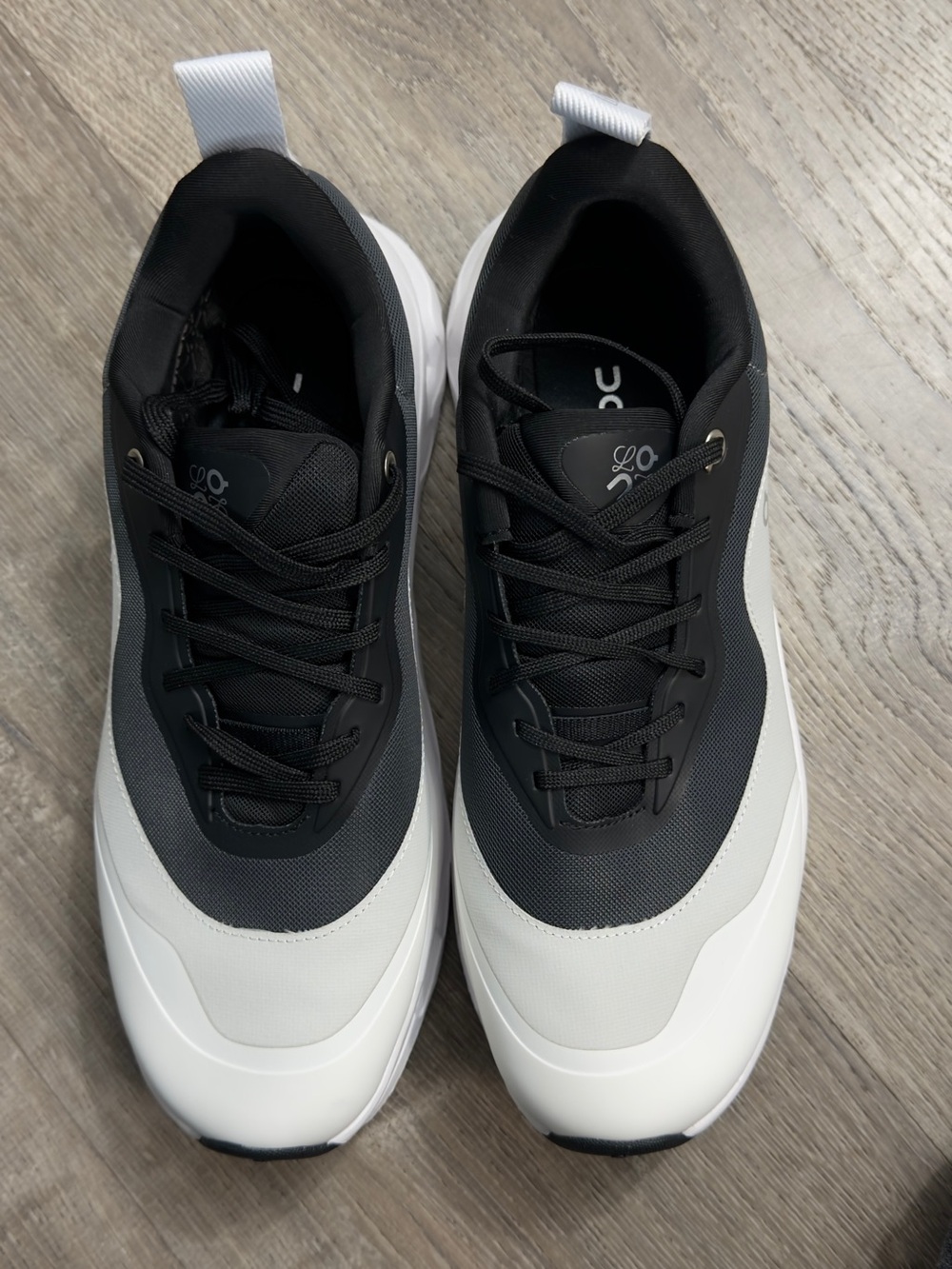On Loewe Cloudilt Men's Black & White Athletic Sneakers 10.5 - Picture 4 of 8